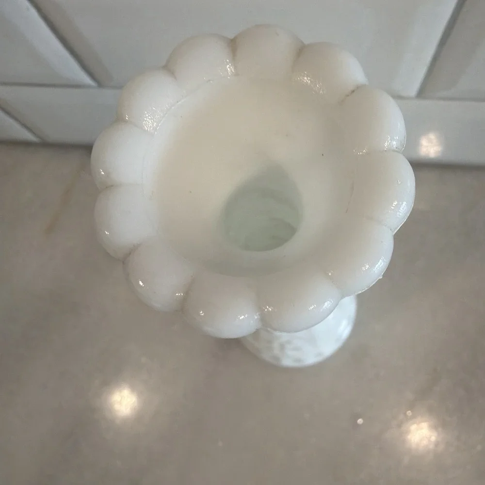 Vintage Heavy White Flower Vase -Stars and Bars 9 Inches Tall OLA001